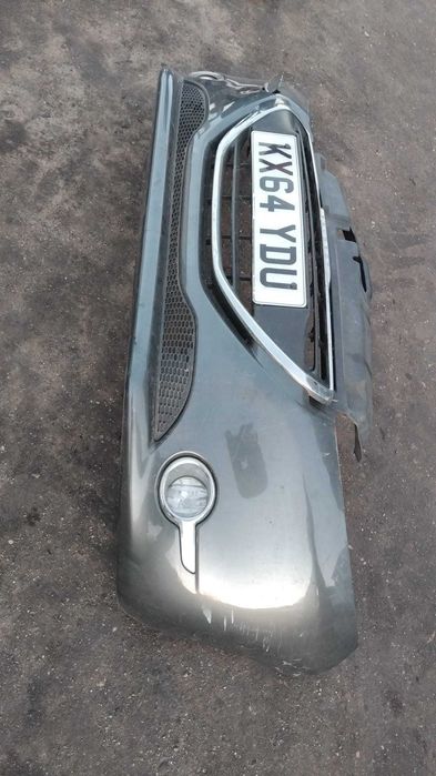 Bara fata Peugeot 208 an 2014