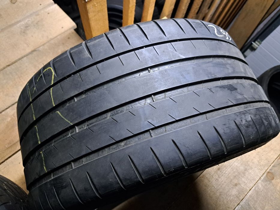 O anvelopa 295/30 R20 Michelin