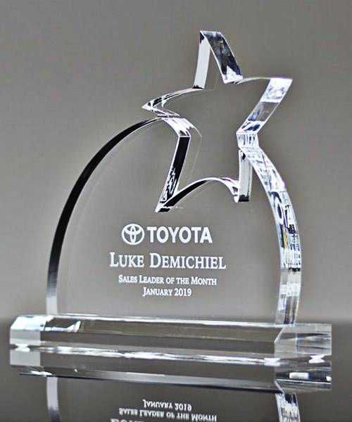 статуэтка кубок награда сувенир приз кристалл на заказ