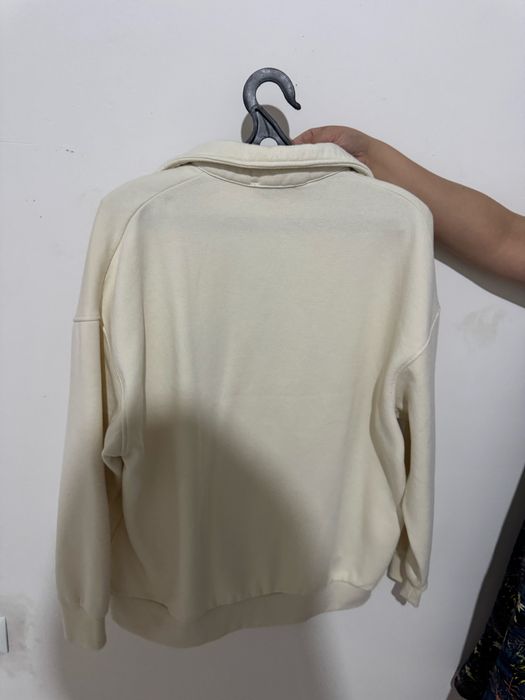 Bershka теплая кофточка