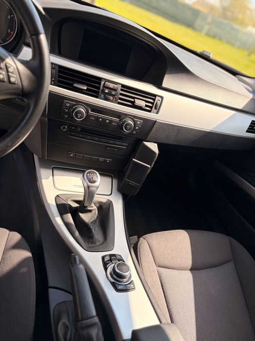 vand BMW e91 fl 320d