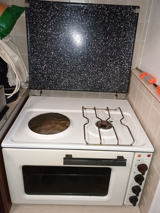 Комбинирана готварска печка Раховец-ток и газ