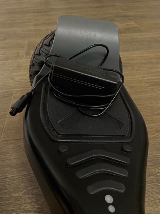 Vând Hoverboard in stare foarte buna preț negociabil