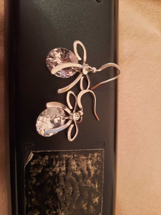 Продам ьидутерию, браслеты разные