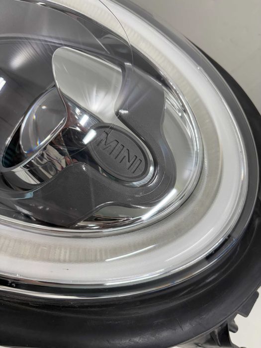 Ляв фар ЛЕД Мини Купър Ф54 Ф55 Ф56 Ф57 с бял мигач