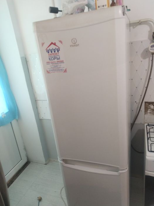 Холодильник индезит