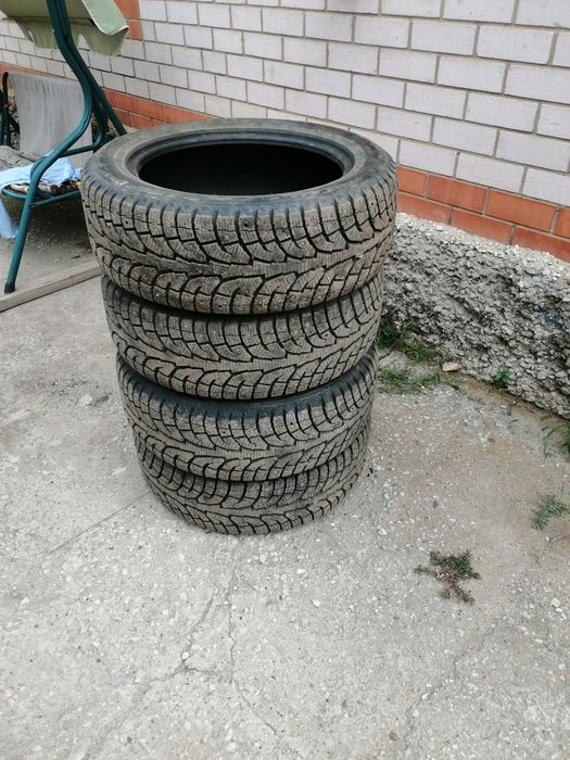 шины 245/55/r19 продам