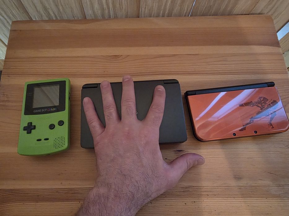 GPD Win Mini мини лаптоп игрова гонзола