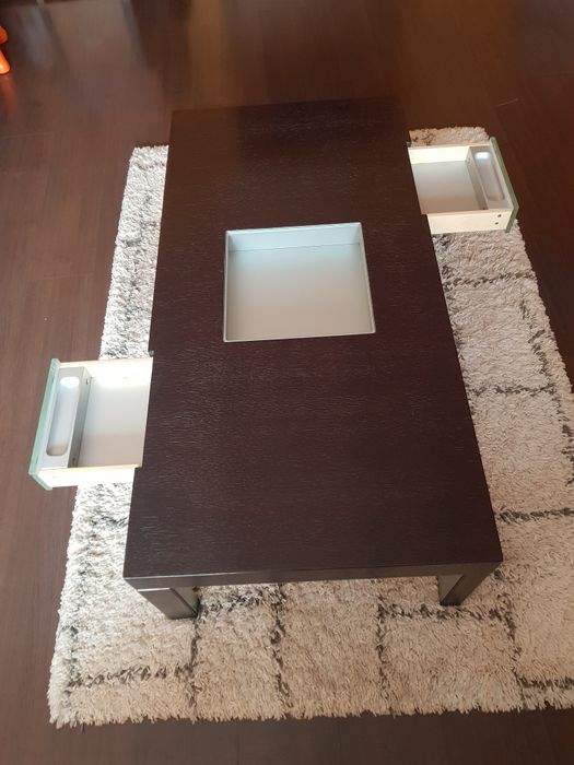 Ниска холна маса