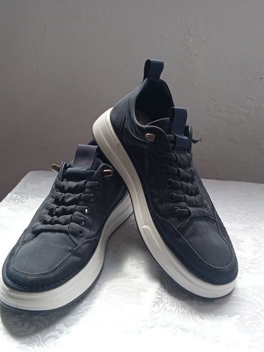 Casual кроссовки