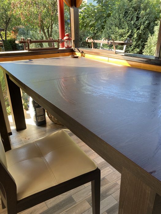 Masa de dining mare cu 8scaune