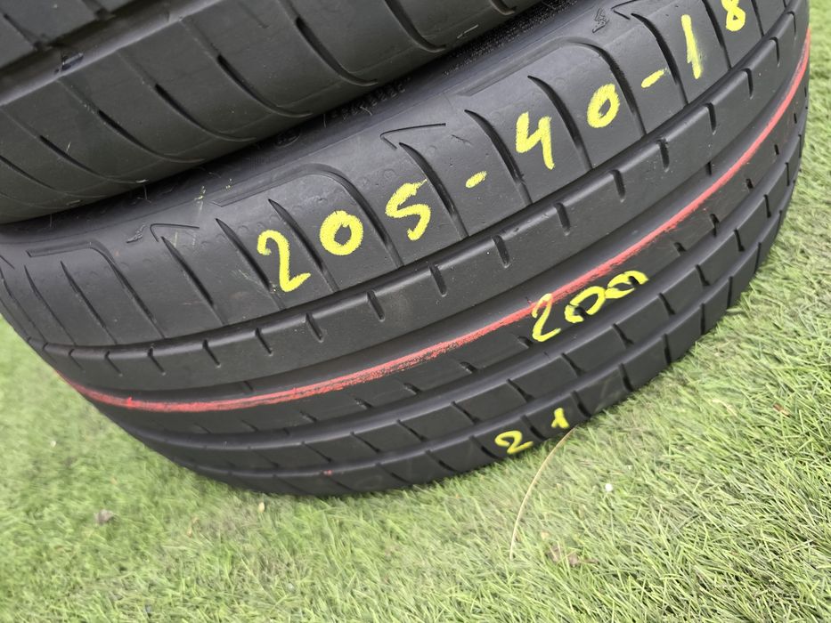 205 40 18 goodyear
