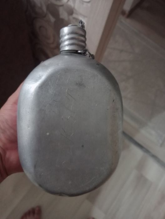 Армейская фляшка