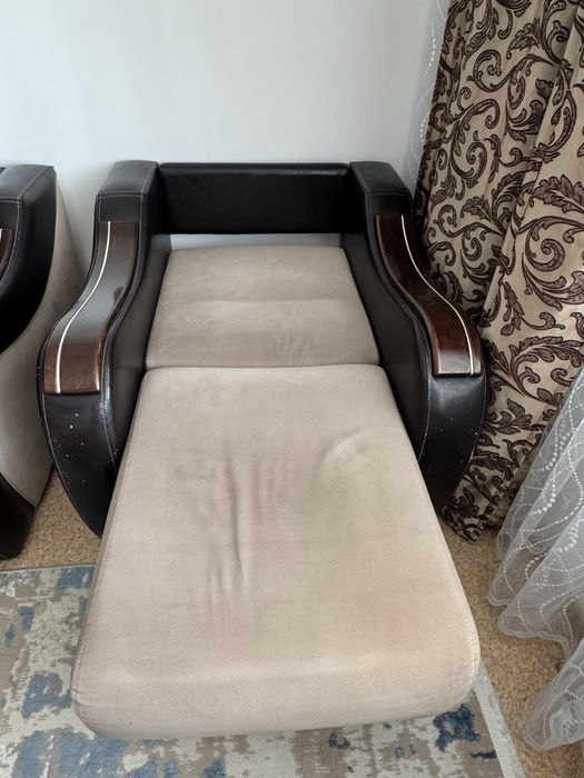 Продается мини диван, пуфик и кресло