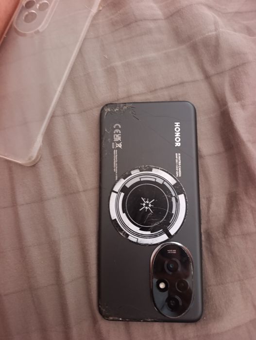 Honor 200 full kamplekt
Full kamplekt
Megic OS 10
Snapdragon