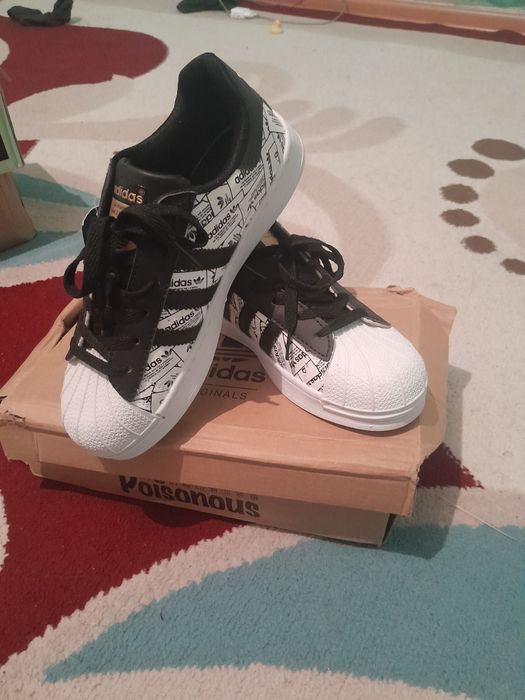 Кроссовки для мужскоя