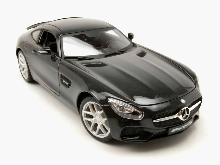 Machetă Mercedes-Benz AMG GT Maisto