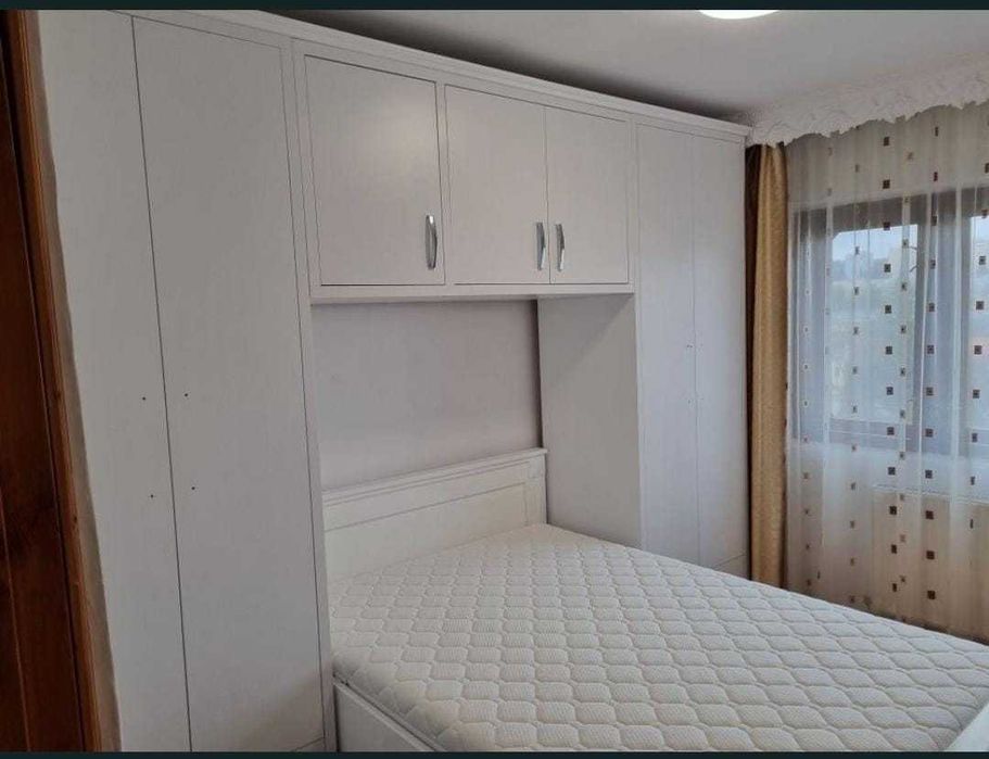 Inchiriez apartament 3 camere