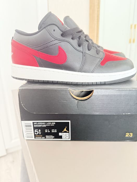 Кроссовки Nike Air Jordan