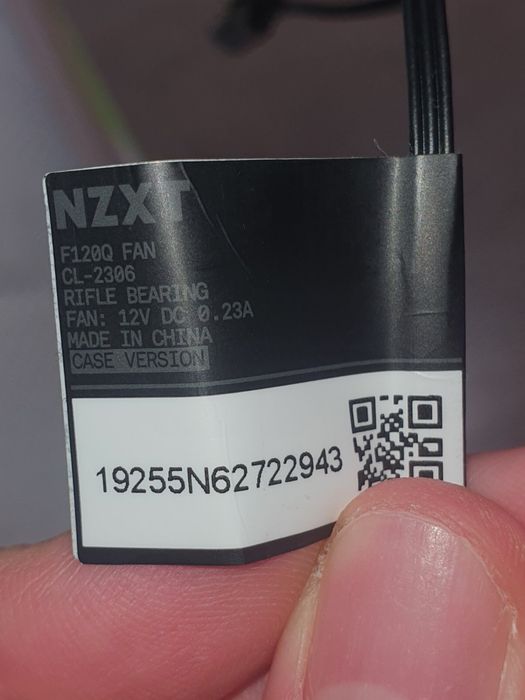 3 Вентилатори NZXT F120Q Black и един Arctic P14 Pro PST CO
