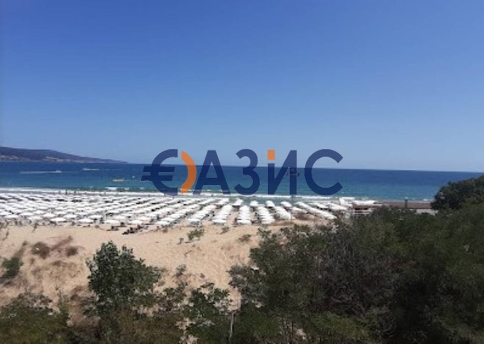 Продава се Тристаен апартамент в к.к. Слънчев бряг - 190 кв.м за 749 €/кв.м - Снимка #12