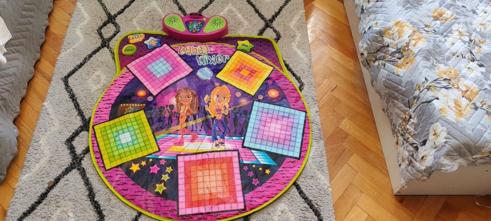 Музикално килимче