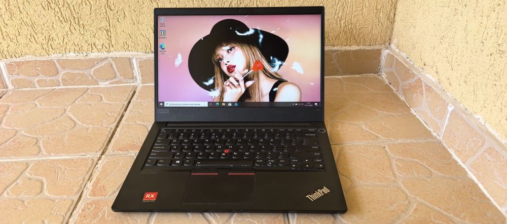 Laptop Lenovo ThinkPad E14_i5-10210U_SSD 256_8GB DDR4_ca NOU / F Metal