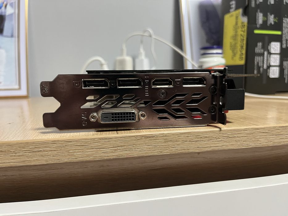 Видеокарта MSI GTX 1070