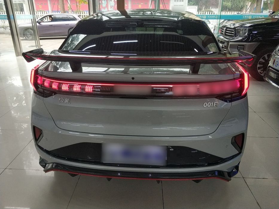 Zeekr 001FR 2023 model полный привод
