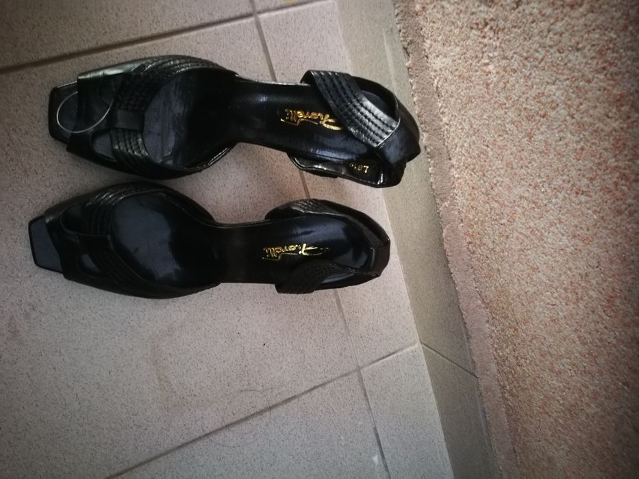 Дамски обувки 36/ 37