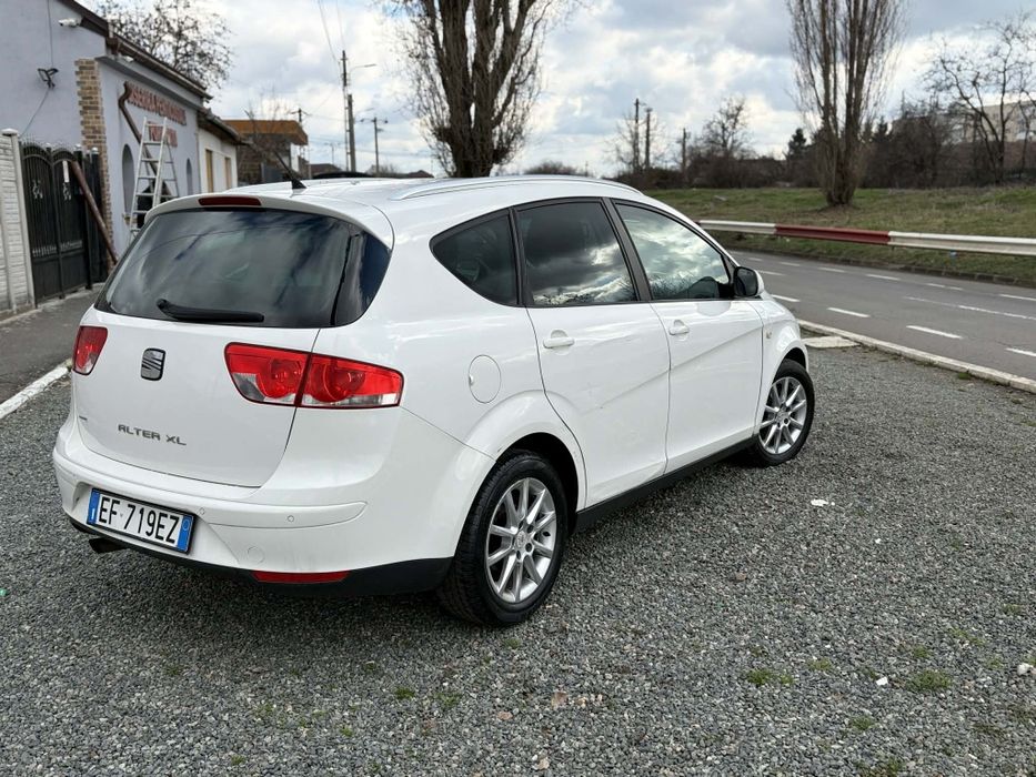 SEAT Altea XL 2011 — imagine 3
