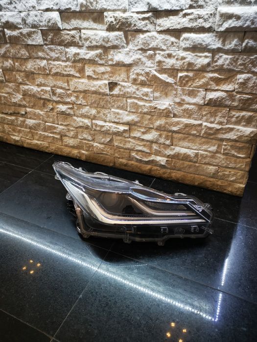 Far dreapta full led Toyota corolla e210 sedan