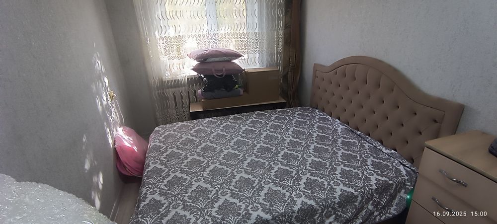 Продам двухспальную кровать