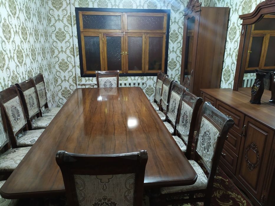 Пенал, стол стулья