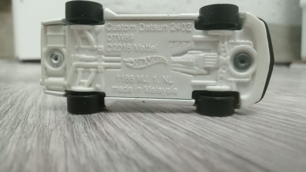 Игрушки машинки Hot Weels