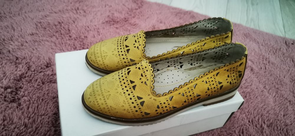 Дамски мокасини, естествена кожа жьлти, 39номер