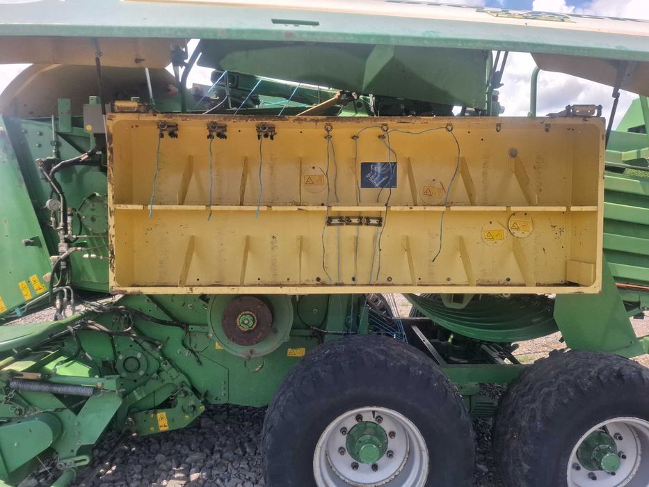 Продавам балировачка Krone BigPack 1290 XC