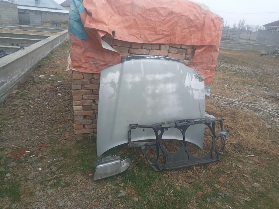 Деталь на ауди А4