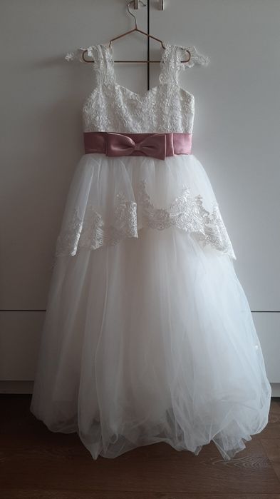 Продам нарядное платье