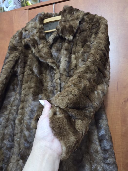 Scurtă din nurcă tunsă nouă