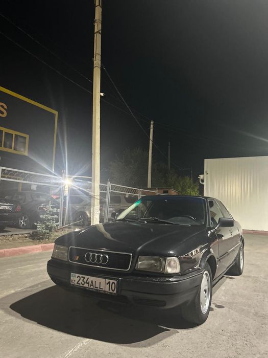 Продам ауди 80 б4
