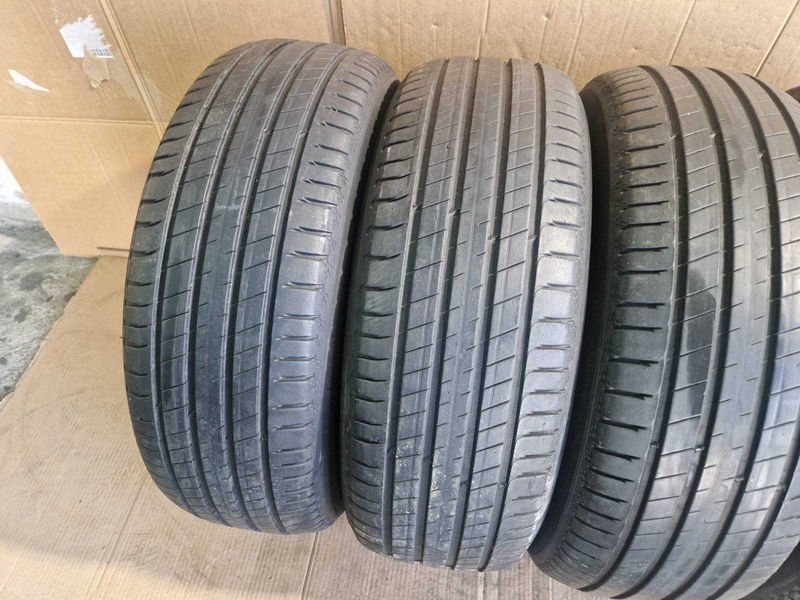 4 Michelin R17 235/60 
летни гуми DOT4719
