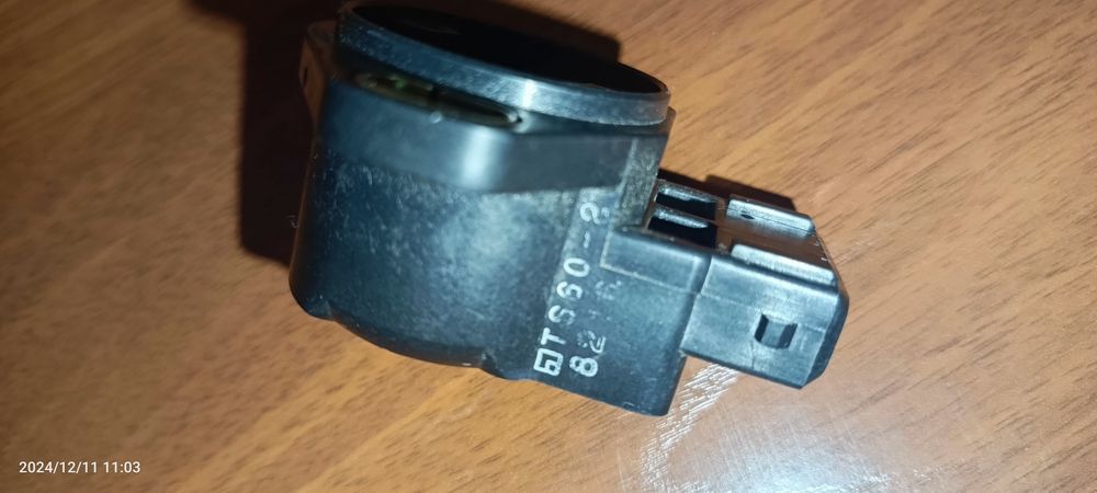 Датчик положения дроссельной заслонки, Throttle position sensor
