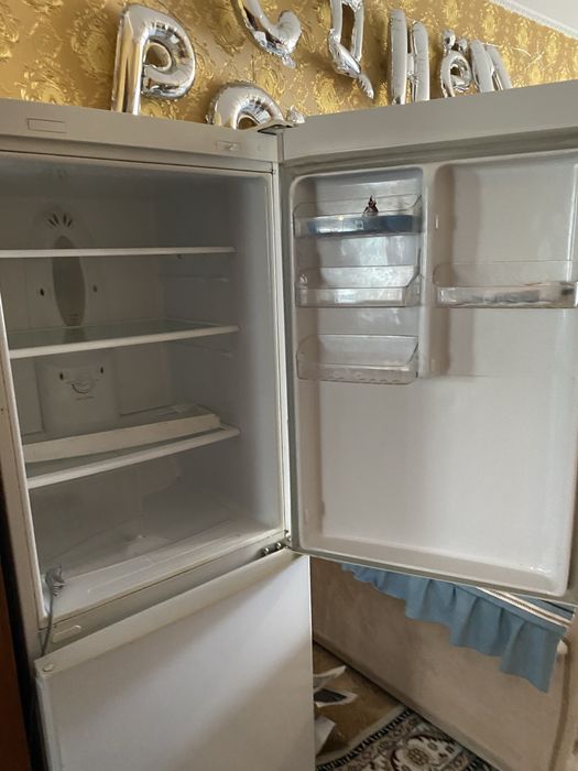 Продам холодильник lg