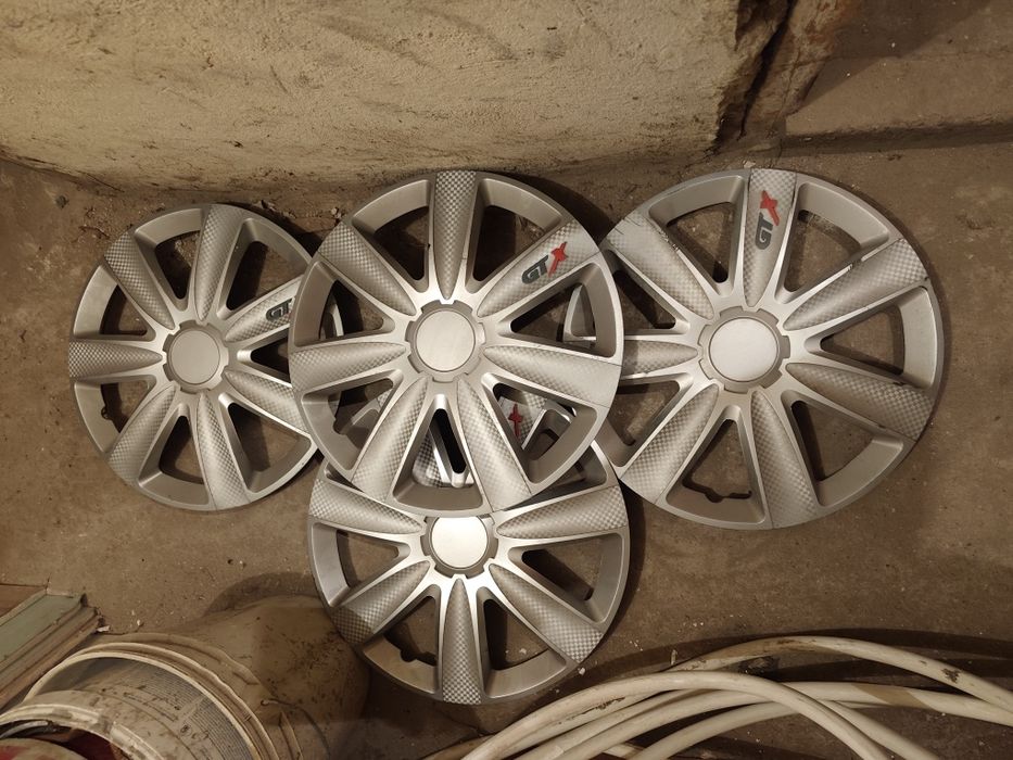 4бр. Железни джанти 16 5х112 със зимни гуми 205/55 R16 и 235/65 R16C firestone