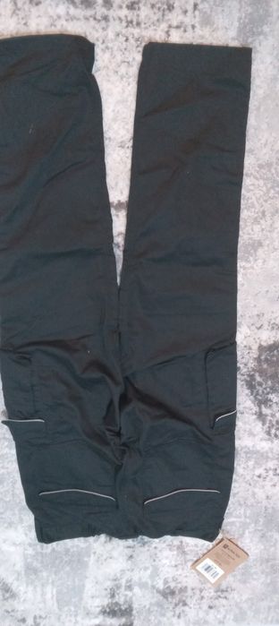 Pantaloni salopeta