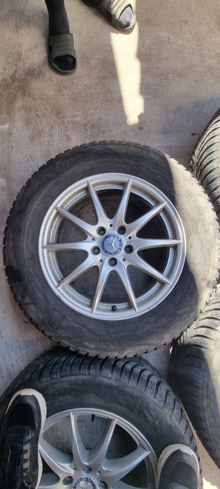Jante Mercedes w166 ML/GLE 235/65/R17, anvelope Nokian snowproof,DOT 2023