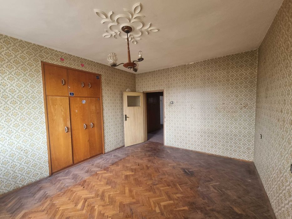 Продава се Многостаен апартамент в Благоевград, Широк център - 109 кв.м за 918 €/кв.м - Снимка #3