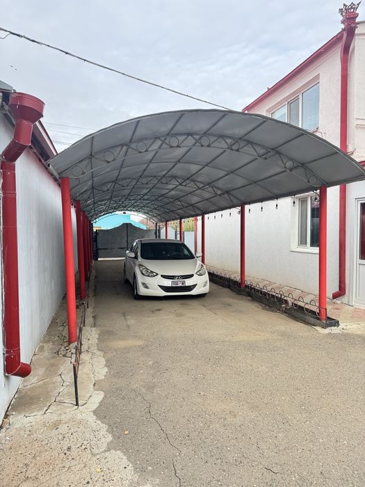 Продам Дом с отдельным Магазином