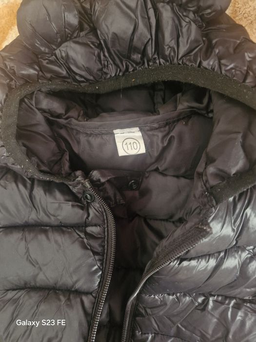 Продам вессенюю куртку для мальчика